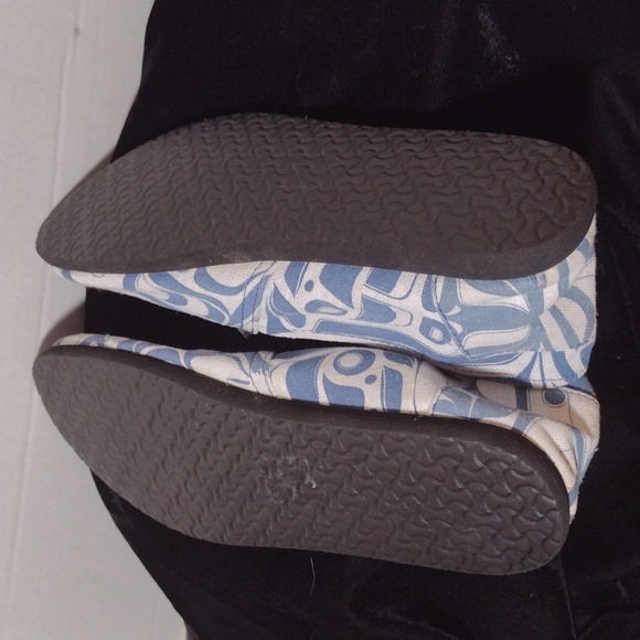 Canvas shoes by Native Sole, Frog Dancer, blue and white 10 - Picture 6 of 7